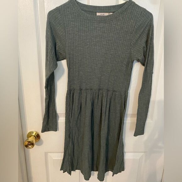 - Mi ami long sleeve, grey dress‎ size extra small - Picture 1 of 7